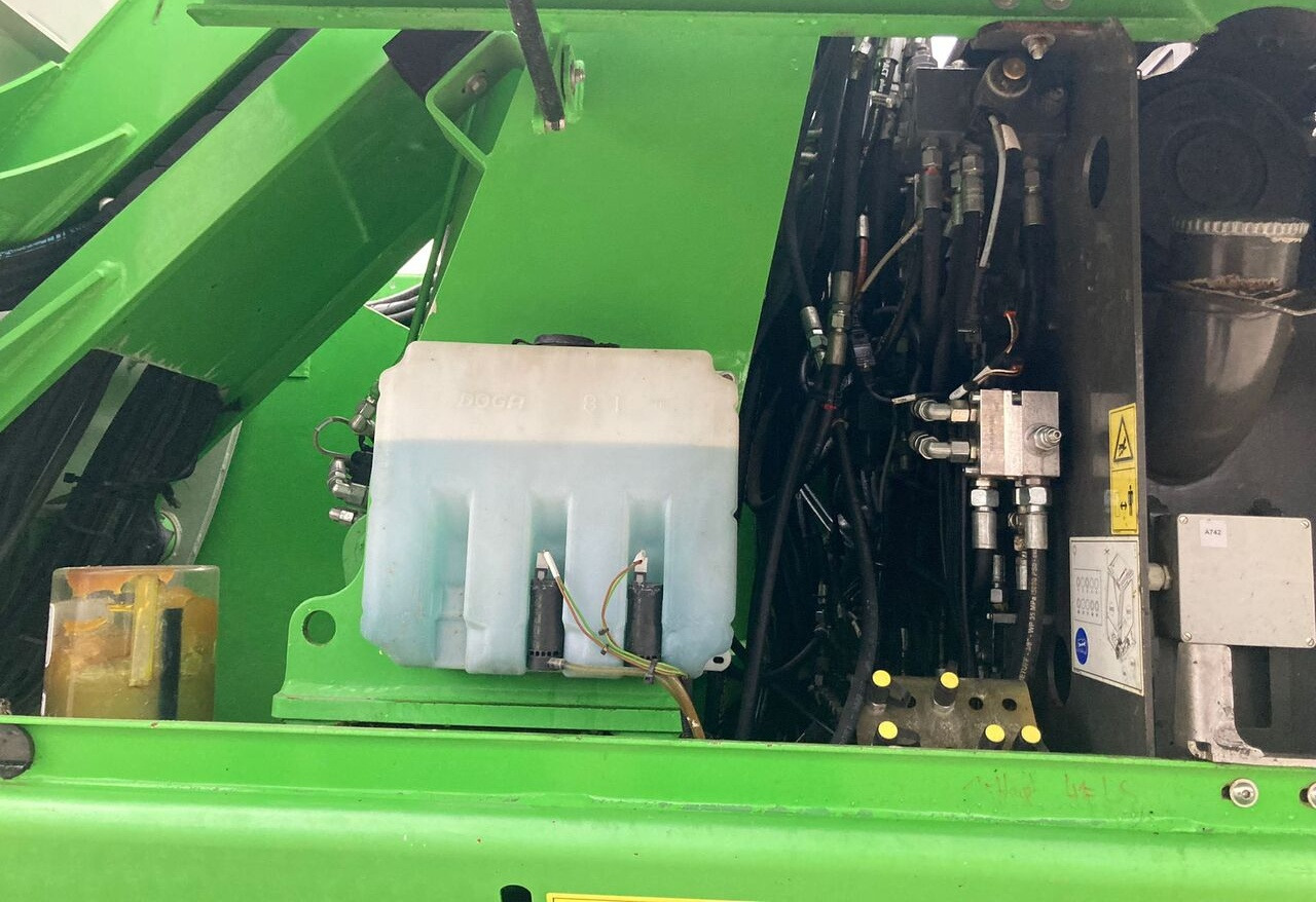 Lizingu i Sennebogen 818 M Sennebogen 818 M: foto 17 Lizingu i Sennebogen 818 M Sennebogen 818 M: foto 17