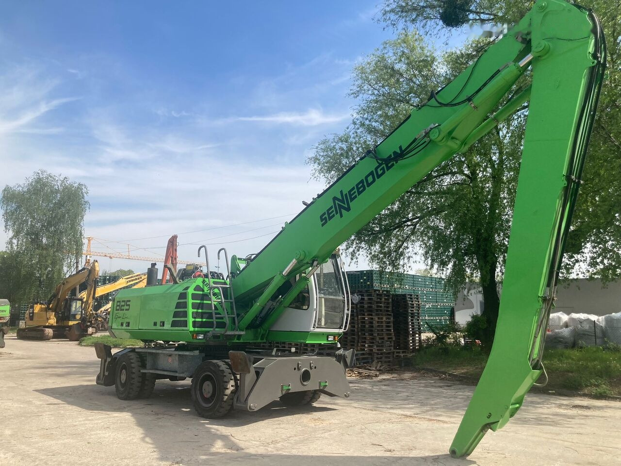 Sennebogen 825 - Ekskavator për mbetje: foto 5 Sennebogen 825 - Ekskavator për mbetje: foto 5