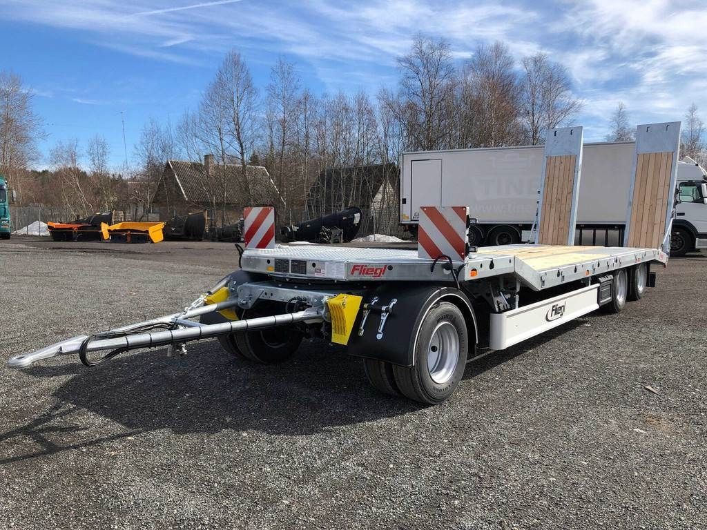 Fliegl DTS-S 300 - Rimorkio me plan ngarkimi të ulët: foto 1 Fliegl DTS-S 300 - Rimorkio me plan ngarkimi të ulët: foto 1