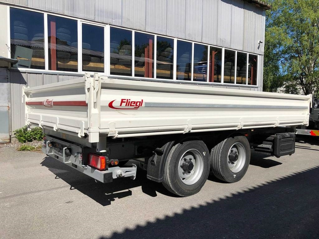 Fliegl TSK 118 3-WAY TIP - Rimorkio vetëshkarkuese: foto 3 Fliegl TSK 118 3-WAY TIP - Rimorkio vetëshkarkuese: foto 3