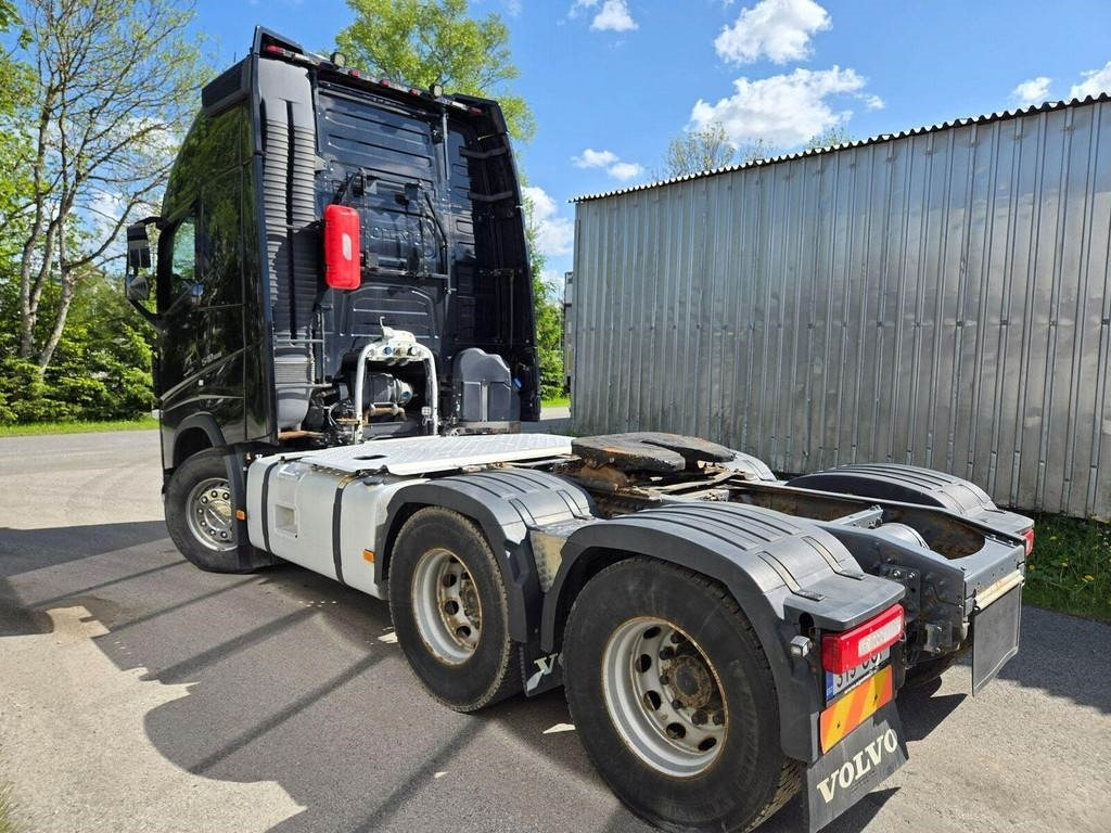 Volvo FH540 6X4 DUALCLUTCH - Gjysmë-kamion: foto 2 Volvo FH540 6X4 DUALCLUTCH - Gjysmë-kamion: foto 2
