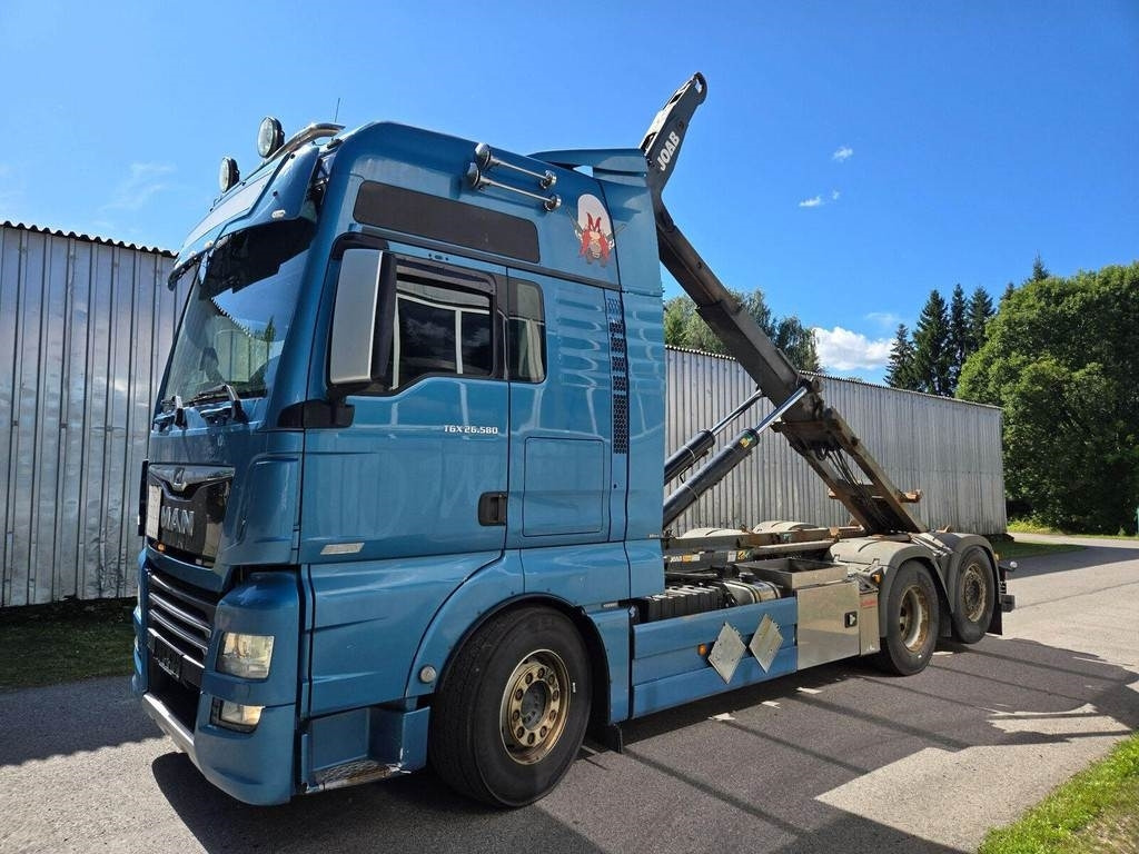 MAN TGX26.580 6X2 JOAB - Kamion vetëngarkues: foto 1 MAN TGX26.580 6X2 JOAB - Kamion vetëngarkues: foto 1