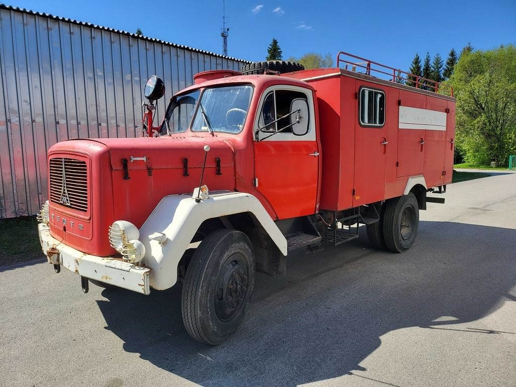 Magirus Deutz 125D 10A 4X4 91kW - Zjarrfikëse: foto 1 Magirus Deutz 125D 10A 4X4 91kW - Zjarrfikëse: foto 1