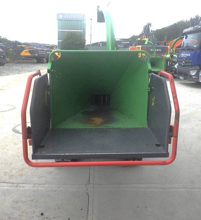 Greenmech ArbTrak 150 D - Copëtuese druri: foto 2 Greenmech ArbTrak 150 D - Copëtuese druri: foto 2