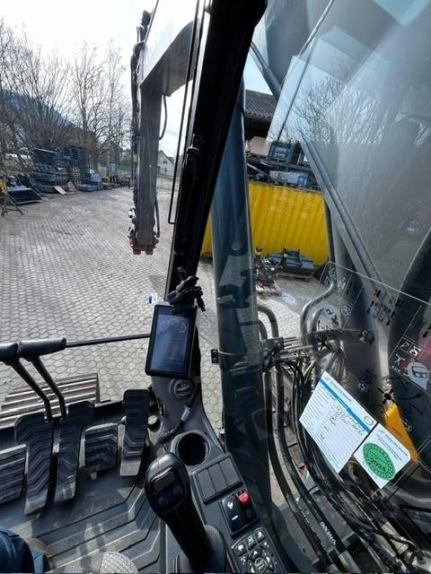 Ekskavator me zinxhirë Volvo EC 300 E: foto 8 Ekskavator me zinxhirë Volvo EC 300 E: foto 8