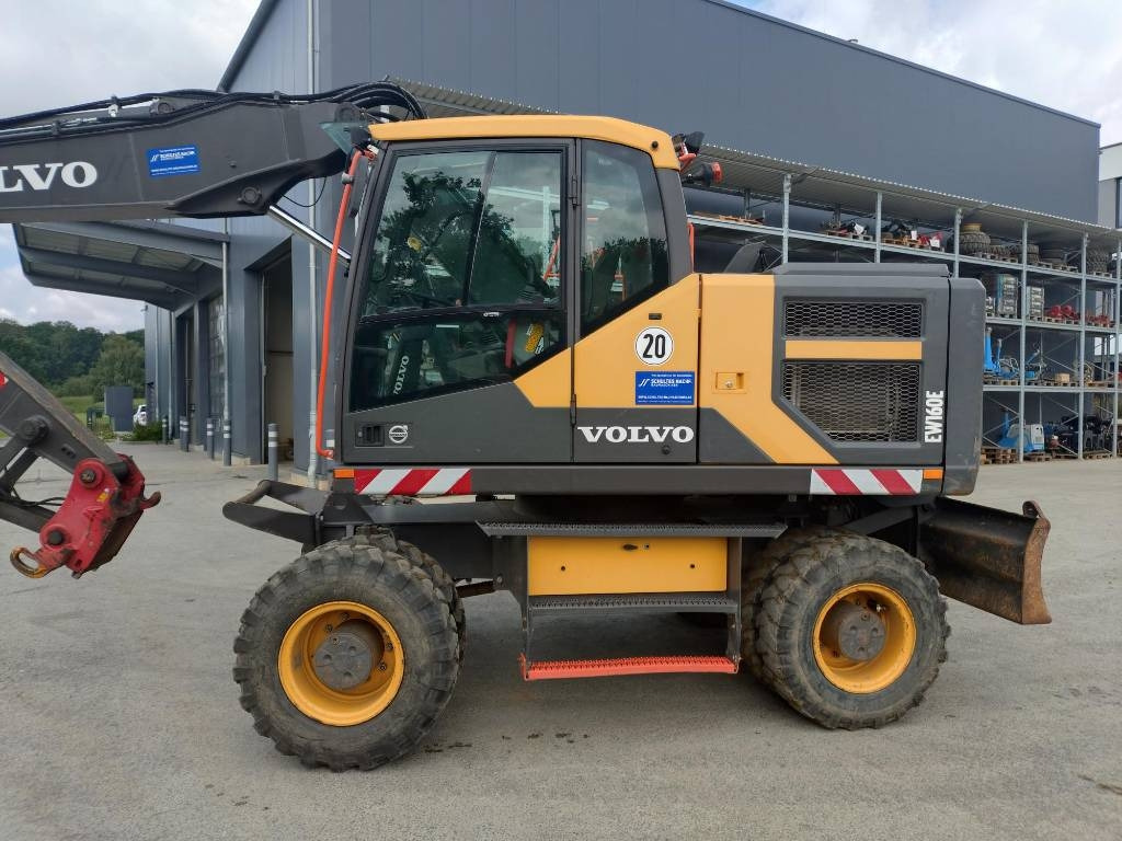 Volvo EW 160 E - Ekskavator me goma: foto 1 Volvo EW 160 E - Ekskavator me goma: foto 1
