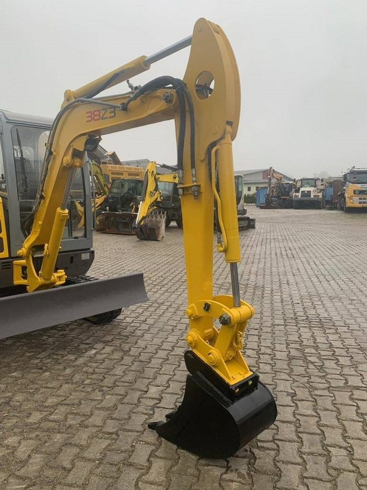 Miniekskavator Neuson 38 Z 3 RD: foto 7 Miniekskavator Neuson 38 Z 3 RD: foto 7