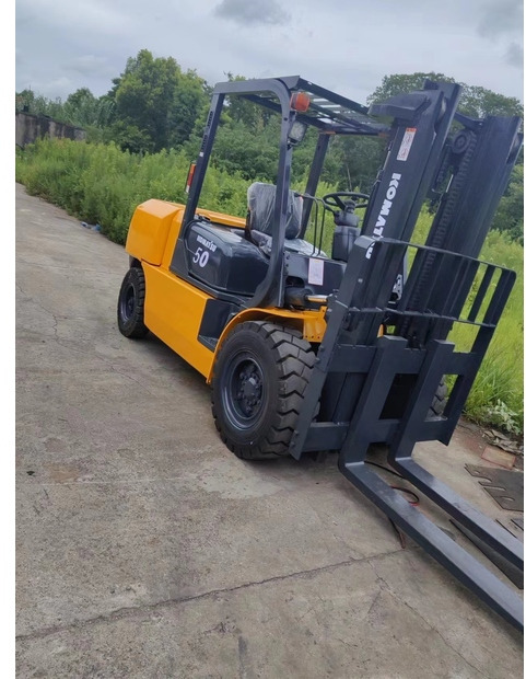 2021 Komatsu FD50 - Pirun ngritës: foto 5 2021 Komatsu FD50 - Pirun ngritës: foto 5