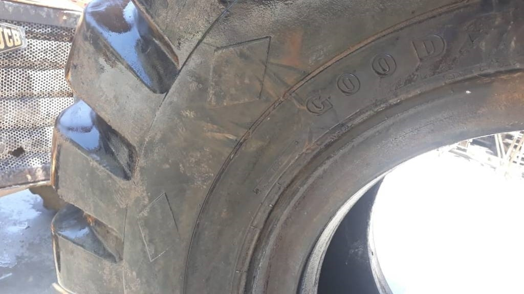Goodyear 29.5-29 L3 - Gomë për Makineri ndërtimi: foto 3 Goodyear 29.5-29 L3 - Gomë për Makineri ndërtimi: foto 3