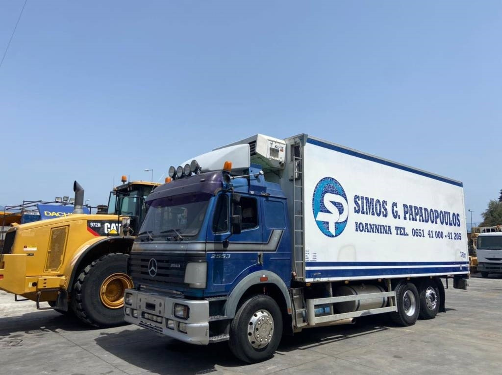 Mercedes-Benz 2553L - Kamion frigorifer: foto 5 Mercedes-Benz 2553L - Kamion frigorifer: foto 5