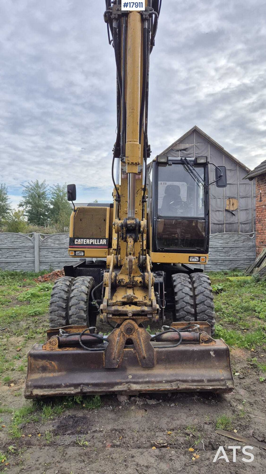 2000 CAT M312 - Ekskavator me goma: foto 3 2000 CAT M312 - Ekskavator me goma: foto 3