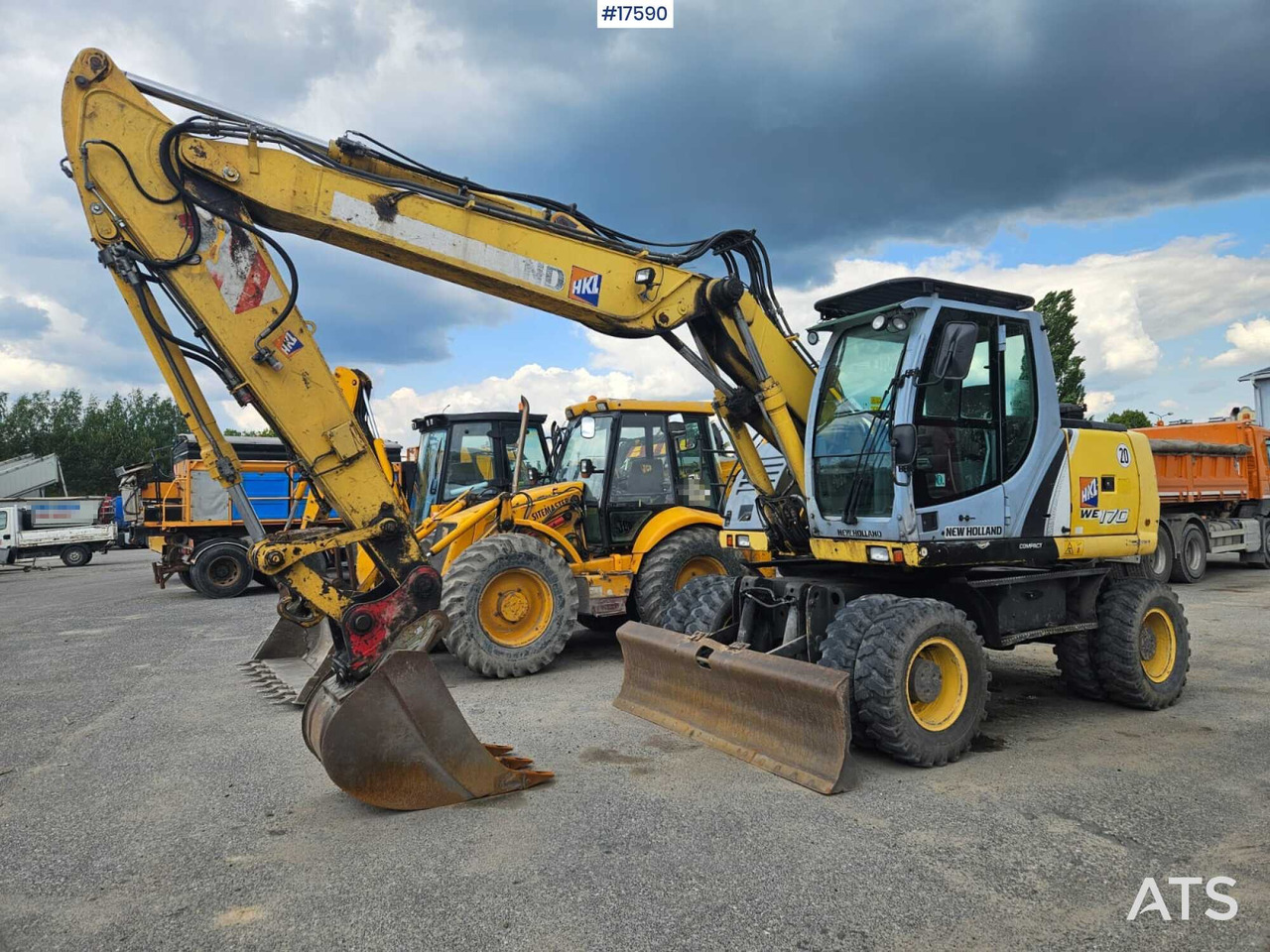 2010, New Holland WL 170C - Ekskavator me goma: foto 1 2010, New Holland WL 170C - Ekskavator me goma: foto 1