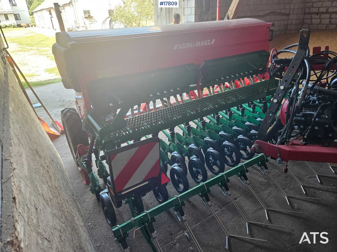 2025 Agromasz SR 301 - Mbjellëse në radhë: foto 4 2025 Agromasz SR 301 - Mbjellëse në radhë: foto 4