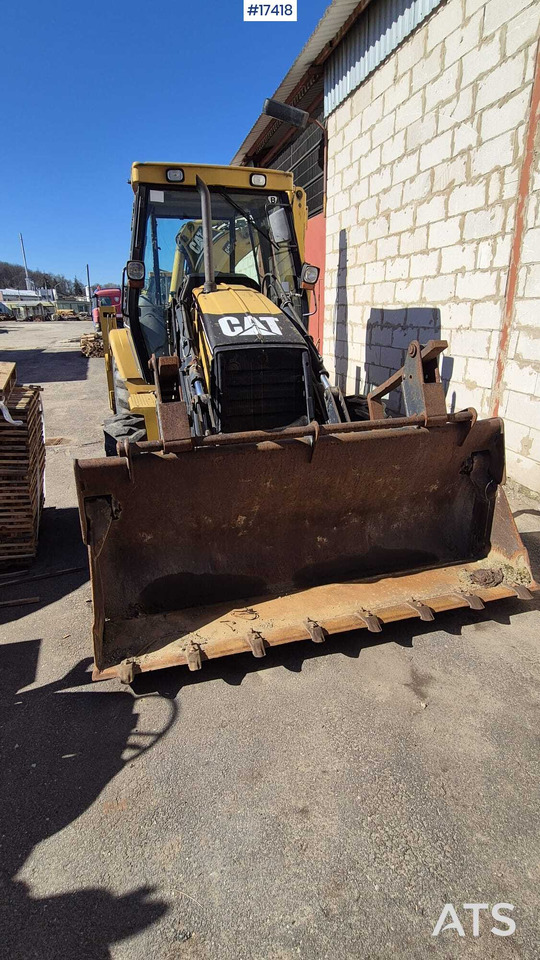 Backhoe loader CATERPILLAR 428 D 4x4 (2004) - Fadromë me shkarkim nga prapa: foto 3 Backhoe loader CATERPILLAR 428 D 4x4 (2004) - Fadromë me shkarkim nga prapa: foto 3