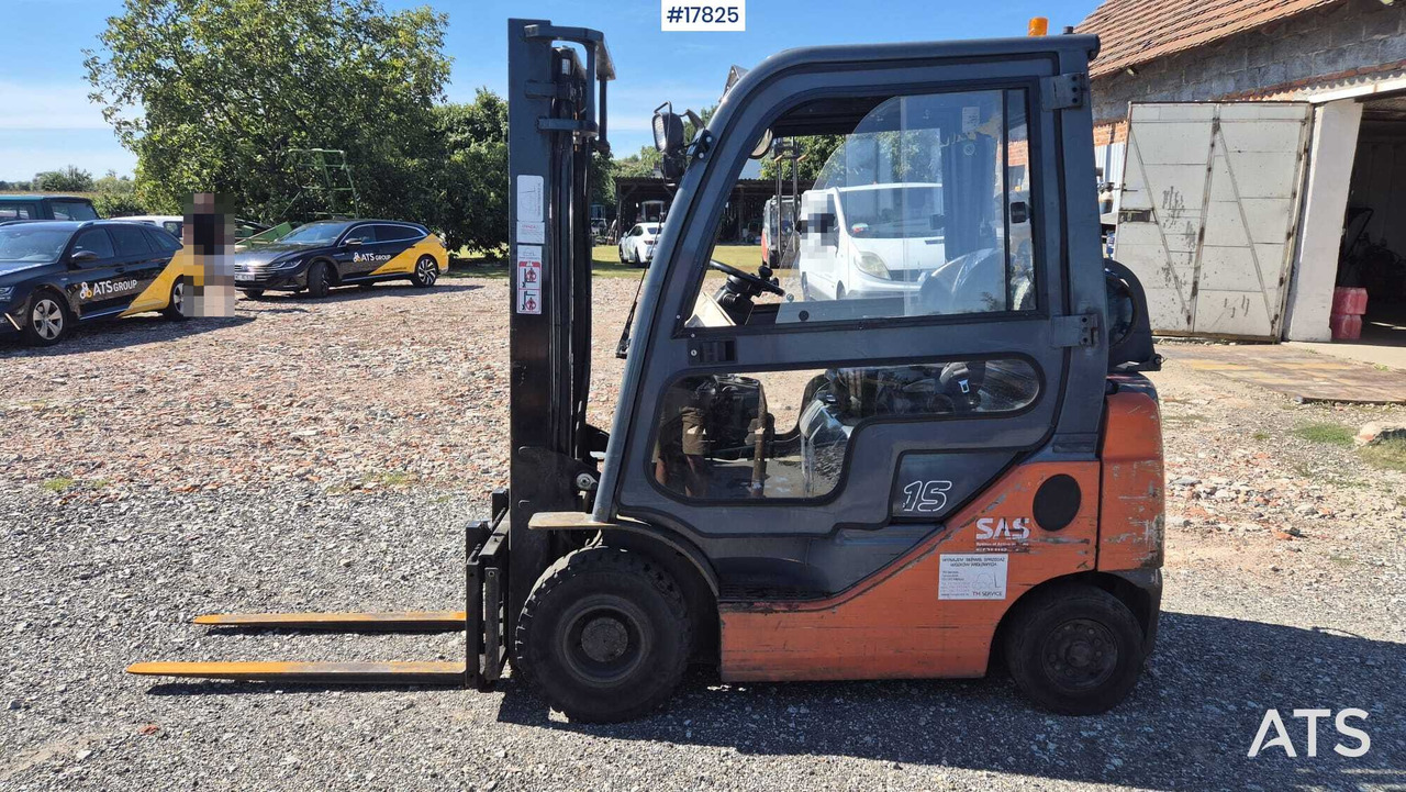 Forklift TOYOTA 02-8FGF15 (2007) - Pirun më gaz: foto 5 Forklift TOYOTA 02-8FGF15 (2007) - Pirun më gaz: foto 5