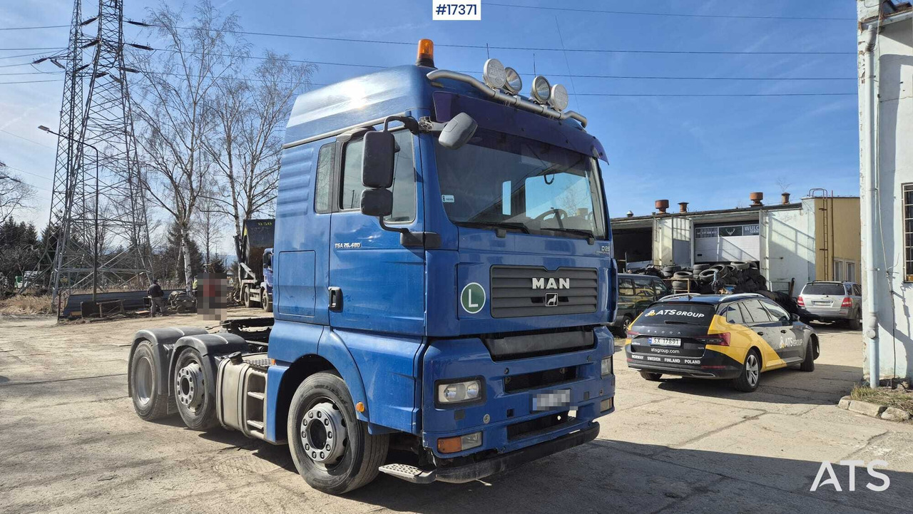 Truck tractor MAN TGA 26.480 6x2 (2007) - Gjysmë-kamion: foto 1 Truck tractor MAN TGA 26.480 6x2 (2007) - Gjysmë-kamion: foto 1