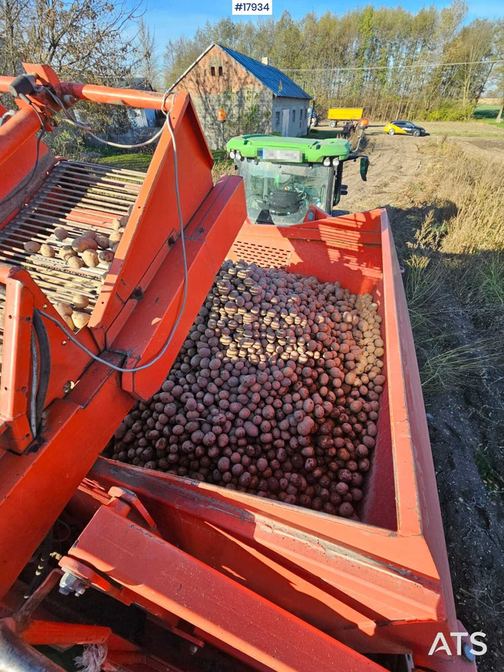Potato harvester GRIMME SE 75/40 (1995) - Makinë për nxjerrjen e patateve: foto 2 Potato harvester GRIMME SE 75/40 (1995) - Makinë për nxjerrjen e patateve: foto 2