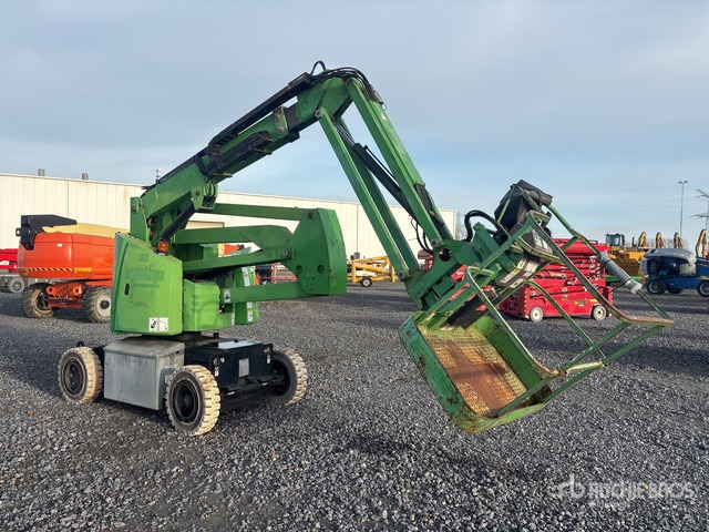 2006 Haulotte HA12IP 2WD Electric Articulating Boom Lift - Krah me çernjerë: foto 3 2006 Haulotte HA12IP 2WD Electric Articulating Boom Lift - Krah me çernjerë: foto 3