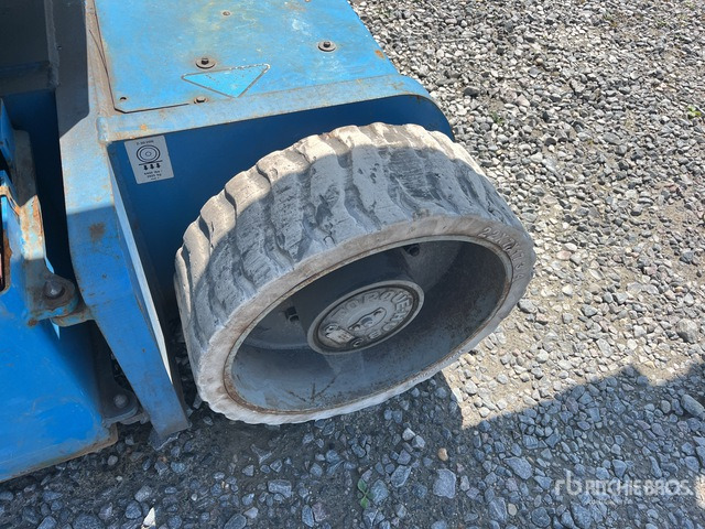2007 Genie Z-30/20N 2WD Electric (Inoperable) Articulating Boom Lift - Krah me çernjerë: foto 5 2007 Genie Z-30/20N 2WD Electric (Inoperable) Articulating Boom Lift - Krah me çernjerë: foto 5