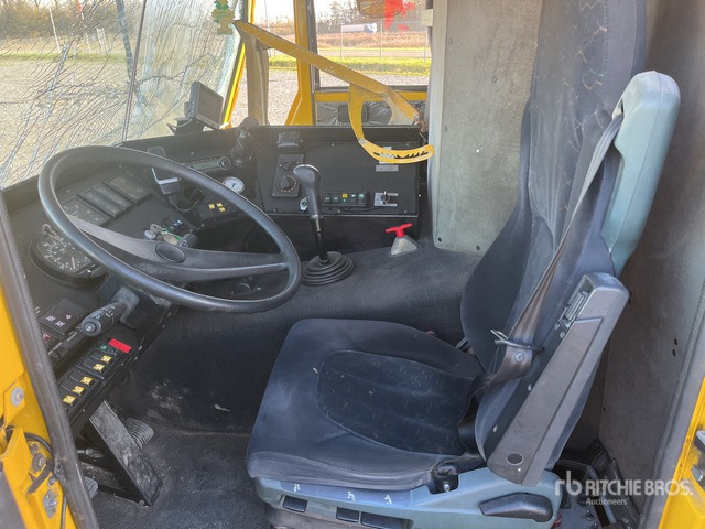 2007 Spierings SK377-AT3 Tri/A Self-Erecting Mobile Tower Crane - Vinç për të gjitha terrenet: foto 4 2007 Spierings SK377-AT3 Tri/A Self-Erecting Mobile Tower Crane - Vinç për të gjitha terrenet: foto 4