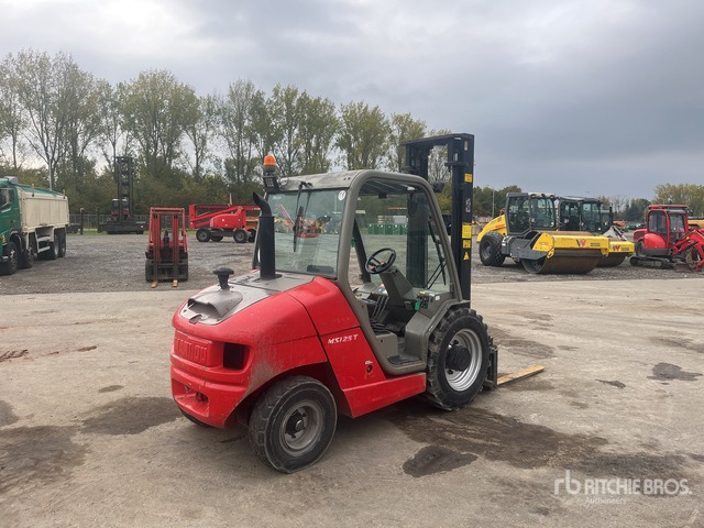 2010 Manitou MSI 25 T 2500 kg 4x2 Rough Terrain Forklift - Ngarkues me pirun për terren të ashpër: foto 4 2010 Manitou MSI 25 T 2500 kg 4x2 Rough Terrain Forklift - Ngarkues me pirun për terren të ashpër: foto 4