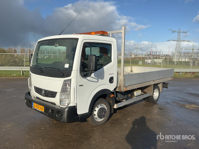 2012 Renault Maxity 4x2 Dump Truck: Light Duty - Kamion vetëshkarkues: foto 1 2012 Renault Maxity 4x2 Dump Truck: Light Duty - Kamion vetëshkarkues: foto 1