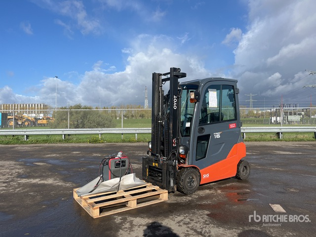 2012 Toyota 8FBMT16 Electric Forklift - Pirun elektrik: foto 2 2012 Toyota 8FBMT16 Electric Forklift - Pirun elektrik: foto 2