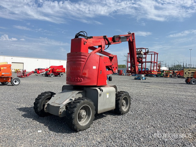 2014 Haulotte HA120PX 4WD Diesel Articulating Boom Lift - Krah me çernjerë: foto 2 2014 Haulotte HA120PX 4WD Diesel Articulating Boom Lift - Krah me çernjerë: foto 2