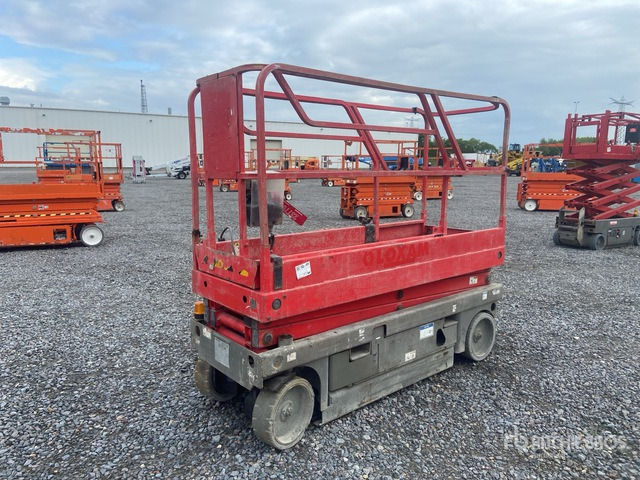 2016 Haulotte Compact 8 Electric Scissor Lift - Ngritës gërshërë: foto 4 2016 Haulotte Compact 8 Electric Scissor Lift - Ngritës gërshërë: foto 4