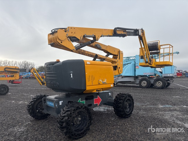 2021 Haulotte HA16RTJ 4WD Diesel Articulating Boom Lift - Krah me çernjerë: foto 1 2021 Haulotte HA16RTJ 4WD Diesel Articulating Boom Lift - Krah me çernjerë: foto 1