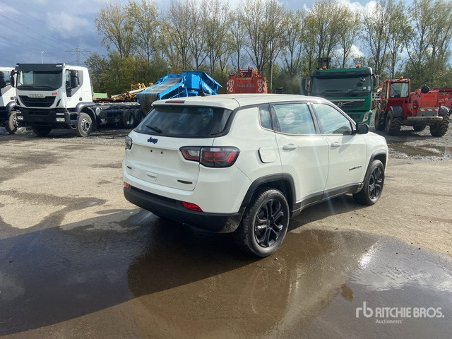 2022 Jeep Compass Longitude 4WD Hybrid (Unused) SUV - SUV: foto 4 2022 Jeep Compass Longitude 4WD Hybrid (Unused) SUV - SUV: foto 4