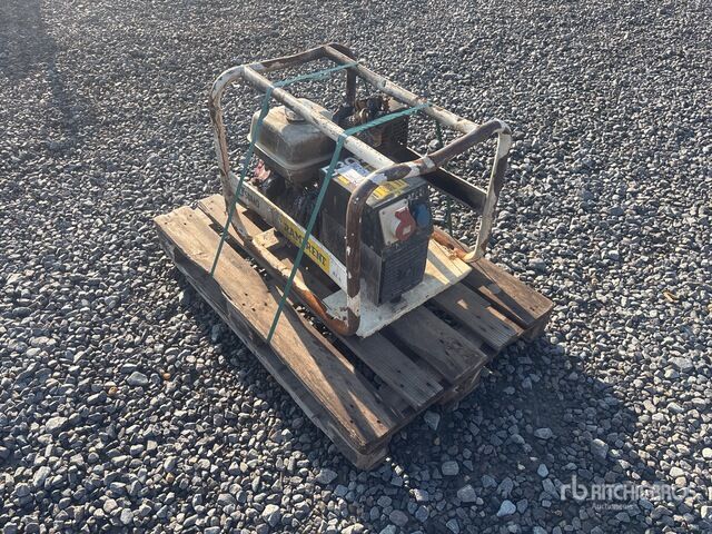 Sdmo R7.5T Generator Set - Set gjeneratori: foto 2 Sdmo R7.5T Generator Set - Set gjeneratori: foto 2