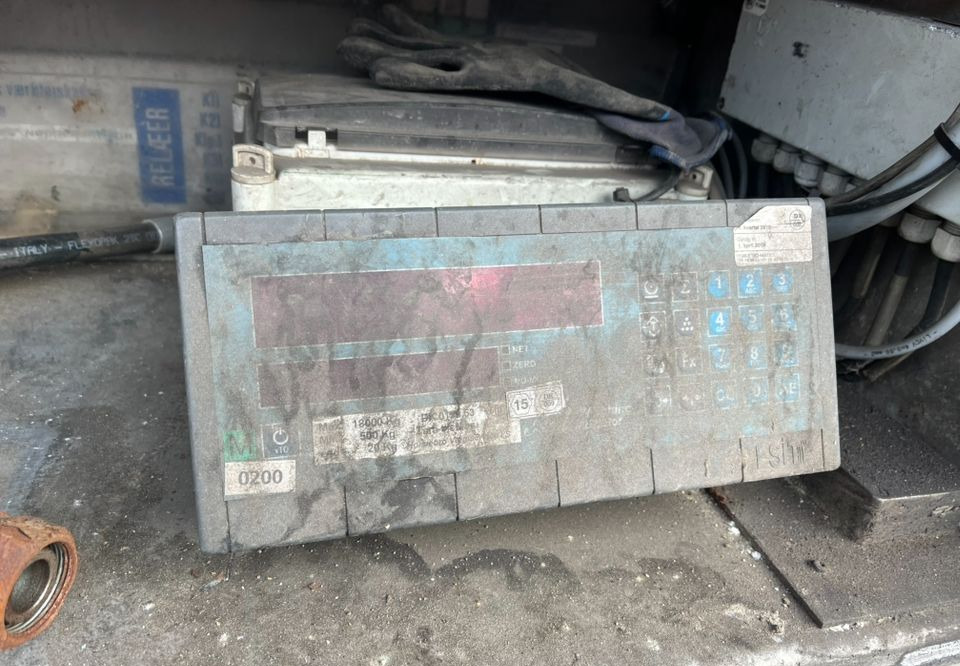 Lizingu i Pezzaioli HMK Industri // Do przewozu zwierząt // 2004 Rok // 3 Pokłady // Waga // Osi skrętne // Oznonacja // Pezzaioli HMK Industri // Do przewozu zwierząt // 2004 Rok // 3 Pokłady // Waga // Osi skrętne // Oznonacja //: foto 10 Lizingu i Pezzaioli HMK Industri // Do przewozu zwierząt // 2004 Rok // 3 Pokłady // Waga // Osi skrętne // Oznonacja // Pezzaioli HMK Industri // Do przewozu zwierząt // 2004 Rok // 3 Pokłady // Waga // Osi skrętne // Oznonacja //: foto 10