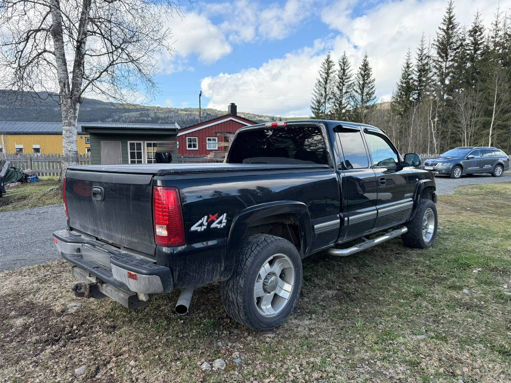 Chevrolet Silverado 2500 4x4 LT - Pick up: foto 4 Chevrolet Silverado 2500 4x4 LT - Pick up: foto 4
