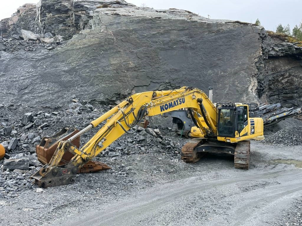 Komatsu PC 360 LC-10 - Ekskavator me zinxhirë: foto 2 Komatsu PC 360 LC-10 - Ekskavator me zinxhirë: foto 2