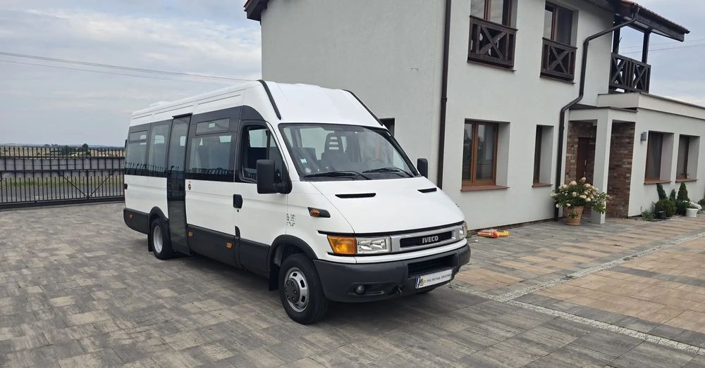 Iveco 50c15 - Minibus, Furgon pasagjerësh: foto 1 Iveco 50c15 - Minibus, Furgon pasagjerësh: foto 1