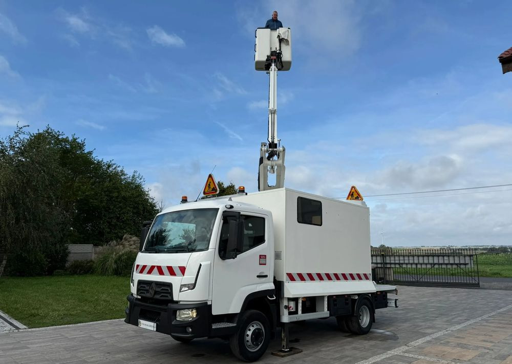 Renault D - Platformë ajrore e montuar në kamion: foto 3 Renault D - Platformë ajrore e montuar në kamion: foto 3