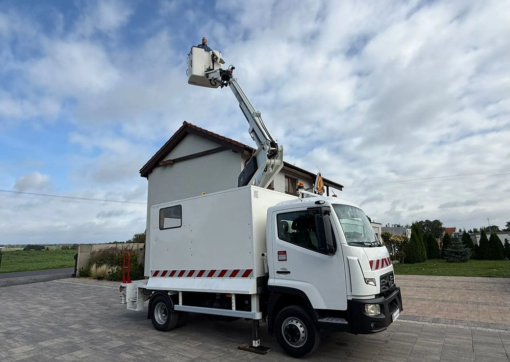 Renault D - Platformë ajrore e montuar në kamion: foto 2 Renault D - Platformë ajrore e montuar në kamion: foto 2