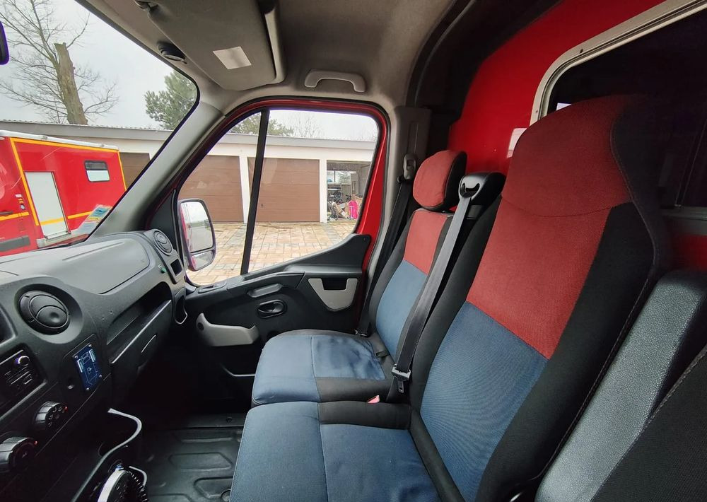 Ambulancë Renault Master: foto 11