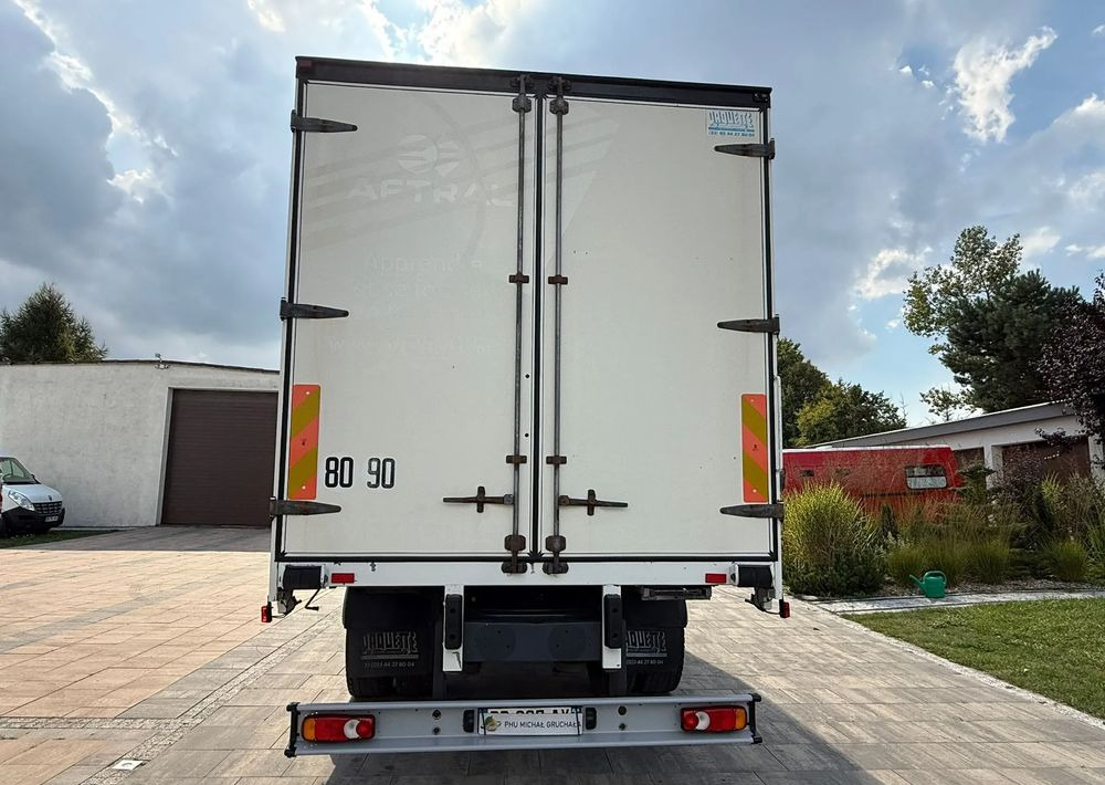 Renault Midlum - Kamion me tendë: foto 5 Renault Midlum - Kamion me tendë: foto 5