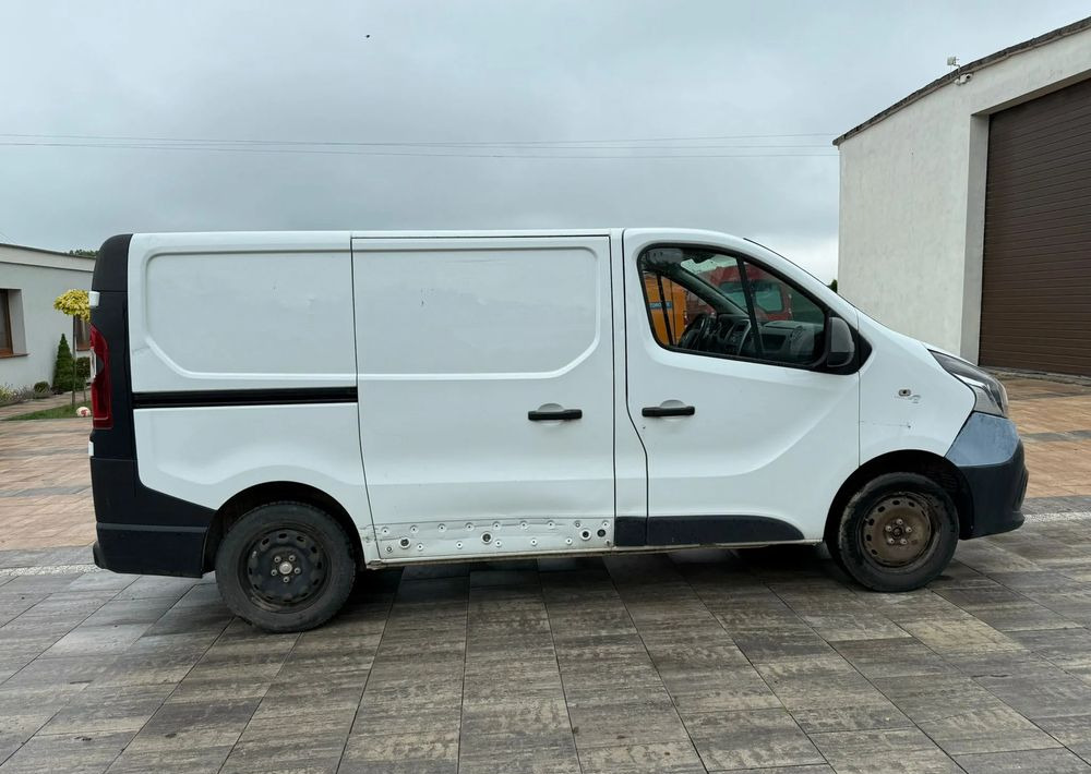 Renault Trafic - Furgon i vogël: foto 3 Renault Trafic - Furgon i vogël: foto 3