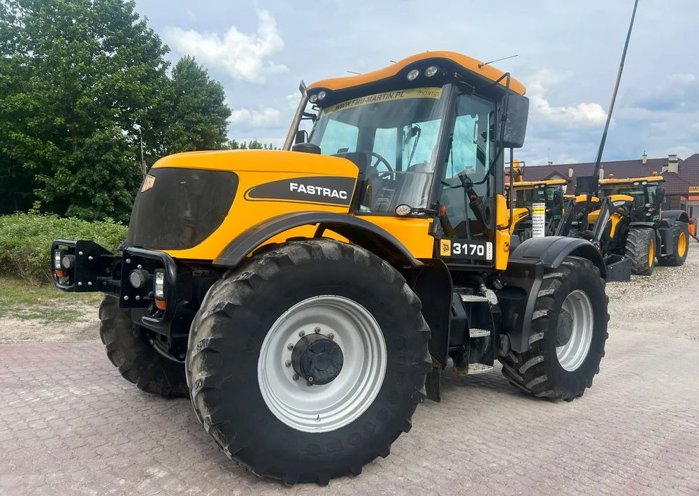 JCB Fastrac 3170 Plus - Traktor: foto 2 JCB Fastrac 3170 Plus - Traktor: foto 2