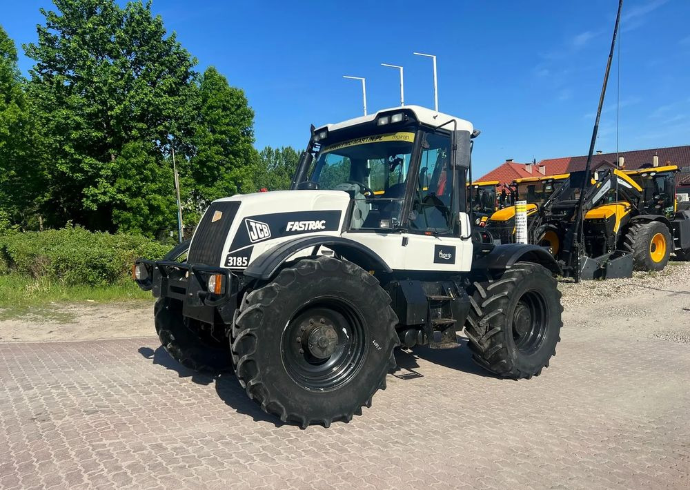 JCB Fastrac 3185 | 2000 Rok | 185 Km | - Traktor: foto 1 JCB Fastrac 3185 | 2000 Rok | 185 Km | - Traktor: foto 1
