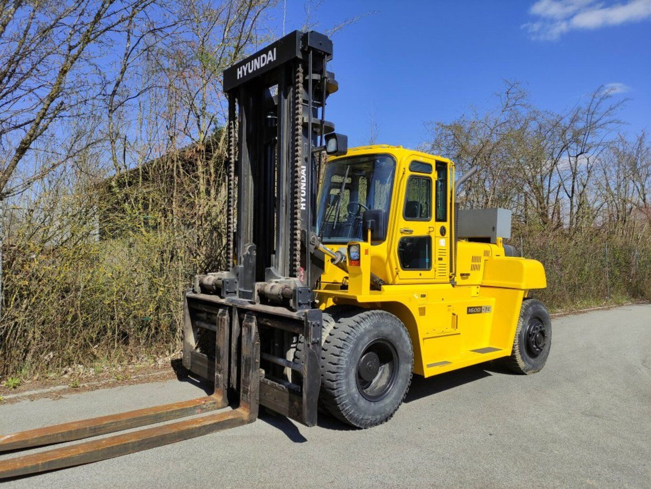 Hyundai 160D-7E - Ekskavator kontejnerësh: foto 5 Hyundai 160D-7E - Ekskavator kontejnerësh: foto 5