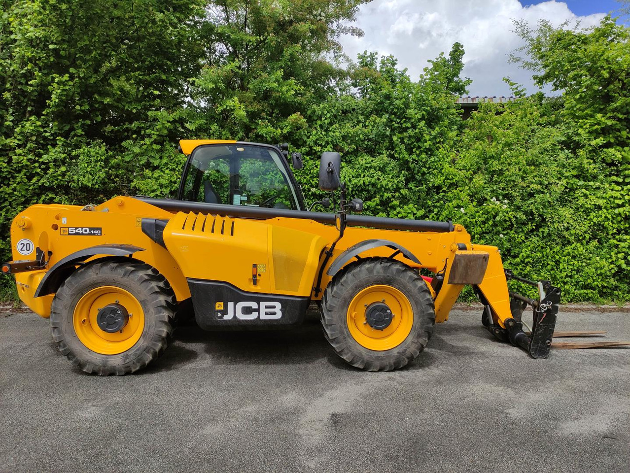JCB 540V140 Hi Viz - Ekskavator teleskopik: foto 2 JCB 540V140 Hi Viz - Ekskavator teleskopik: foto 2