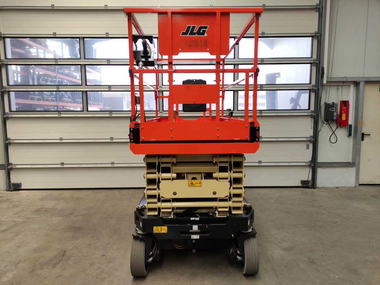JLG R3246 - Ngritës gërshërë: foto 3 JLG R3246 - Ngritës gërshërë: foto 3