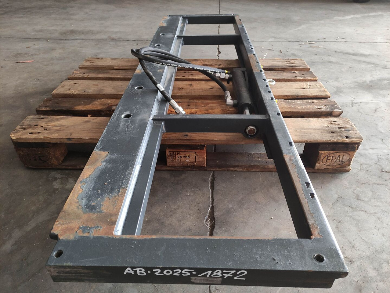 Kaup 4T151P-C - Kokë për Makineri ndërtimi: foto 3 Kaup 4T151P-C - Kokë për Makineri ndërtimi: foto 3