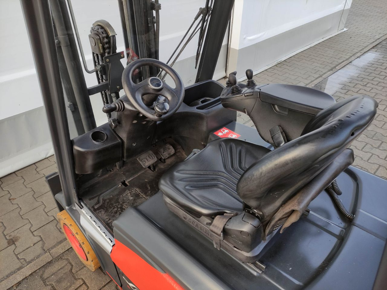 Linde E16-02-386-EVO - Pirun elektrik: foto 5 Linde E16-02-386-EVO - Pirun elektrik: foto 5