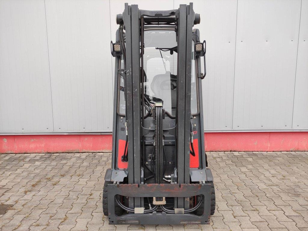 Linde E20PH-02-386 EVO - Pirun elektrik: foto 3 Linde E20PH-02-386 EVO - Pirun elektrik: foto 3