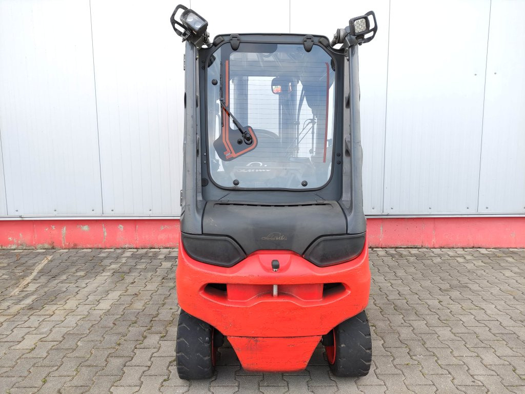 Linde E30L-01-387 - Pirun elektrik: foto 4 Linde E30L-01-387 - Pirun elektrik: foto 4